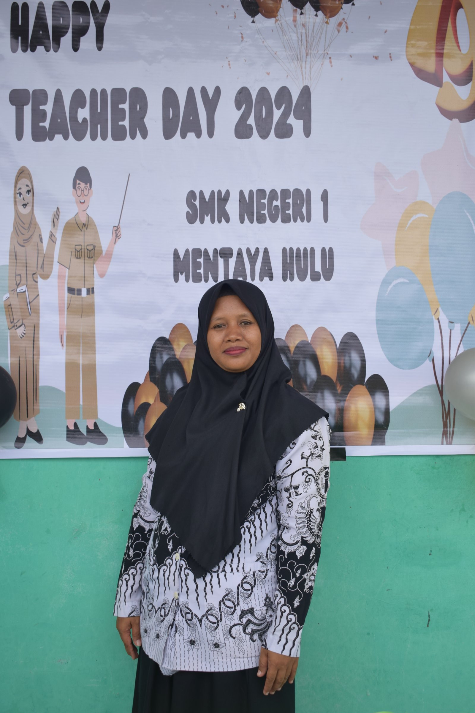 Heni Andriani, S.P